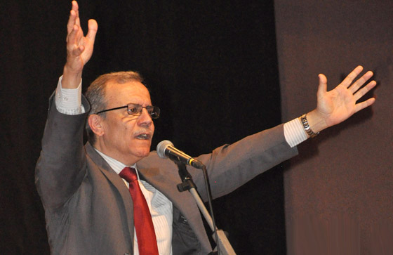 وفاة الفنان الملتزم أحمد قعبور.. غنى للانسان والارض والوطن وهذه أبرز أغنياته التي طبعت ذاكرتنا صورة رقم 3