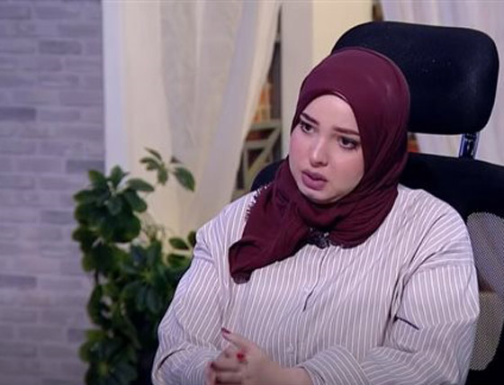 صورة رقم 3 - مجنونة احمد العوضي متمسكة بحلم الزواج منه وتقول: أحبه اكثر من يارا السكري! صورة رقم 3 - مجنونة احمد العوضي متمسكة بحلم الزواج منه وتقول: أحبه اكثر من يارا السكري!