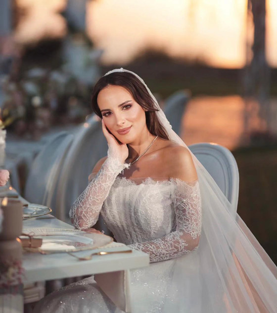 رابعة الزيات متألقة وجميلة في حفل زفاف نجلها كريم صورة رقم 3