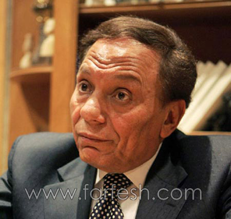 السجن لعادل امام بتهمة استهزائه بالحجاب في اعماله الفنية صورة رقم 2 السجن لعادل امام بتهمة استهزائه بالحجاب في اعماله الفنية صورة رقم 2