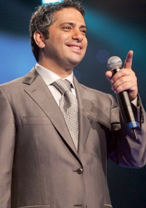 فضل شاكر ملك الرومانسية: بداياته الفنية وكيف تعرف على زوجته الفلسطينية صورة رقم 1 فضل شاكر ملك الرومانسية: بداياته الفنية وكيف تعرف على زوجته الفلسطينية صورة رقم 1