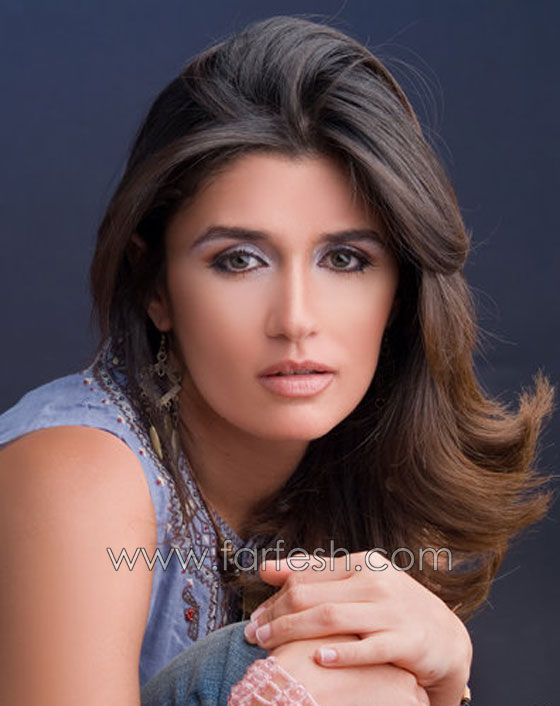 غادة عادل تعترف لفرفش باسرار مطبخها في رمضان: نعشق الاكل الهندي وعلى السحور طبق الفول صورة رقم 4