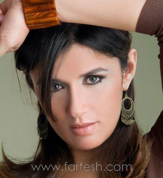 غادة عادل تعترف لفرفش باسرار مطبخها في رمضان: نعشق الاكل الهندي وعلى السحور طبق الفول صورة رقم 1