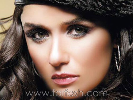 غادة عادل تعترف لفرفش باسرار مطبخها في رمضان: نعشق الاكل الهندي وعلى السحور طبق الفول صورة رقم 3