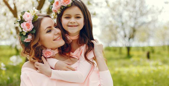 من «ست الحبايب» إلى «أمي ثم أمي».. أهم 7 أغنيات في عيد الأم