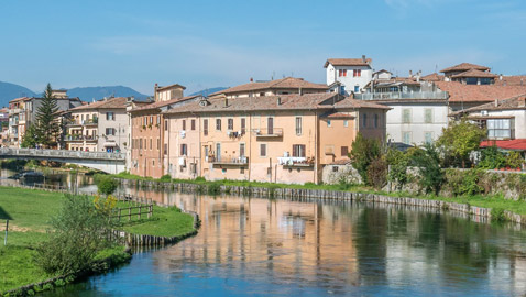 مدن إيطالية تعطي المال للعاملين عن بعد! تريد منهم السكن بمنازلها بشروط