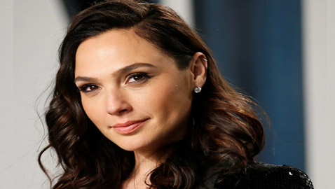 حملة ضد الممثلة الإسرائيلية غال غادوت بعد تعليقها على أزمة إسرائيل