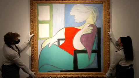 لوحة للرسام بيكاسو تباع بأكثر من 100 مليون دولار في مزاد بنيويورك