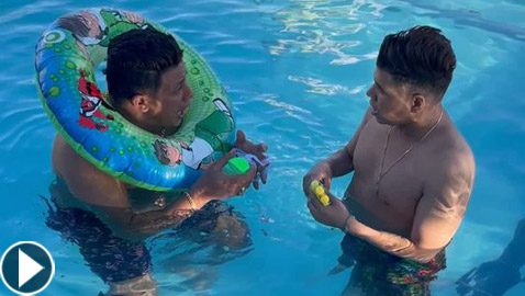 فيديو كوميدي: خناقة بين حمو بيكا وعمر كمال في حمام سباحة بالساحل الشمالي