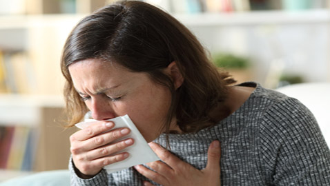 طهّر حلقك وتخلص من البلغم المزعج باتباع هذه الطرق والعلاجات الفعالة