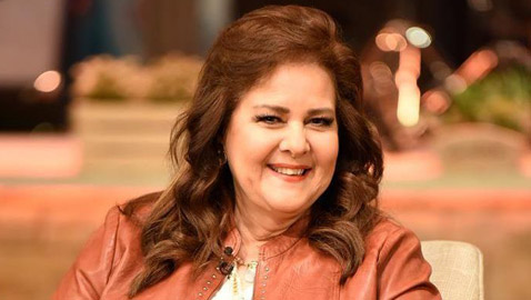 ما سبب نقل دلال عبد العزيز من مستشفى خاص لمستشفى حكومي؟ هل الحالة ميؤوس منها؟