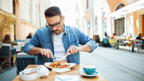 تقاليد الطعام والشراب لدى الإيطاليين... أسلوب حياة