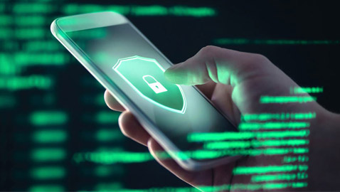 احذفها فورا من هاتفك.. غوغل تحظر 8 تطبيقات شهيرة خطيرة