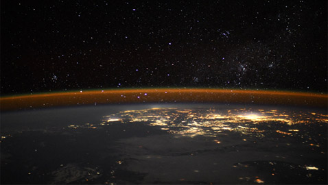 رائد فضاء يلتقط صورة مهيبة لـ