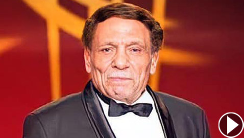 فيديو: عادل إمام نادم على القيام بهذا الدور في أحد أفلامه.. ما هو؟