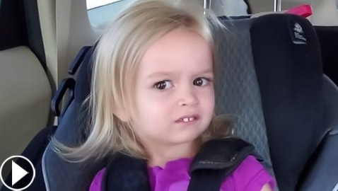 بعد شهرتها بسبب نظرتها الغريبة.. بيع فيديو لطفلة أمريكية بمبلغ كبير