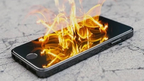 أخطاء شائعة تجنبوها حتى لا يحترق الآيفون الخاص بكم!