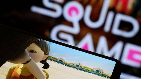 بسبب رقم هاتف.. نتفليكس تعدل مشاهد في 