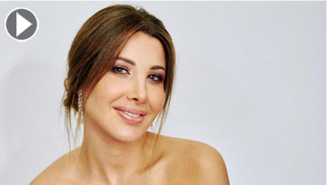 فيديو: معجب نانسي عجرم يهدد أيمن بهجت قمر، ونانسي تدافع عنه