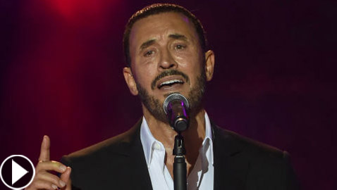 فيديو كاظم الساهر وموقف محرج بحفل دبي: نسي كلمات الأغنية واعتذر للجمهور