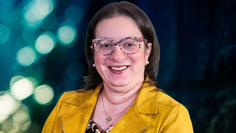سيدة مصرية ضمن 100 امرأة ملهمة في كندا