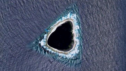 صور: ثقب أسود غامض على خرائط جوجل يثير الفضول! ما حقيقته؟