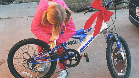 صور مضحكة:أفكار لهدايا غير متوقعة حصلوا عليها هؤلاء الأشخاص