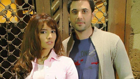 زينة تنفعل بسبب أحمد عز: “من ساعة ما خلعته نسيته”