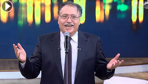 فيديو نجل وديع الصافي يغني 