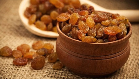 ماء الزبيب غني بهذه الفوائد.. إليكم طريقة إعداده