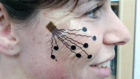 تقنية جديدة تتعقب حركة عضلات الوجه لاكتشاف الكذب