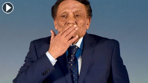 بعد رحيل الناظر والمعلمة والتلاميذ: الزعيم عادل إمام الوحيد الباقي من 