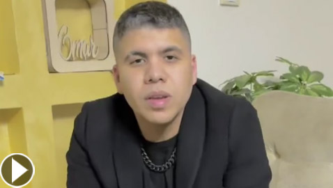 بالفيديو: عمر كمال يستشهد بالعندليب في أزمته مع الموسيقيين بسبب 