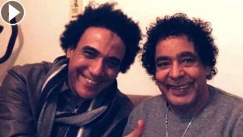 صور شبيه محمد منير: عمرو  دياب فوجئ بالشبه بيننا ونبيلة عبيد اعتقدتني ابن الكينج!