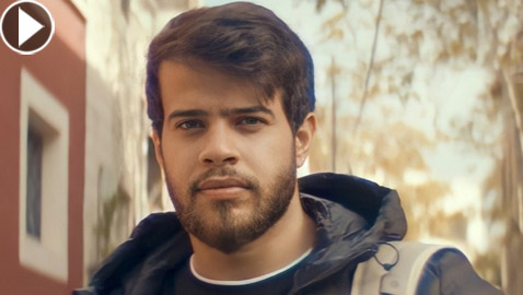 أدهم نابلسي يصدم جمهوره ويعتزل الغناء: سأتفرغ للعبادة فالفن لا يرضي الله!