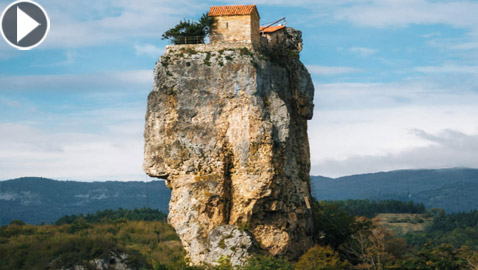 فيديو وصور: كنيسة لا أحد يعلم للآن كيف ومن بناها قبل ألف عام!