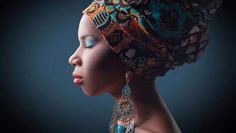 بالصور.. حضارات وثقافات لها حليها ومجوهراتها الخاصة 