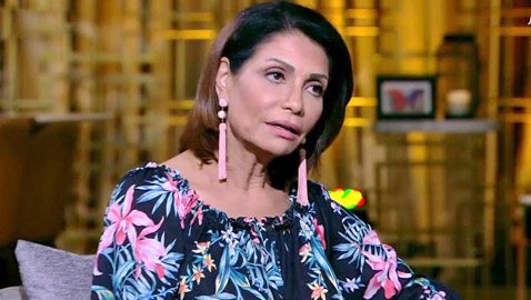 سوسن بدر تدعم منى زكي: موهوبة ومحترمة وصاحبة تاريخ فني جميل