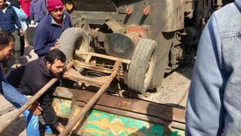 للمرة الثالثة خلال 4 أيام.. قتيل بتصادم قطار بعربة في مصر