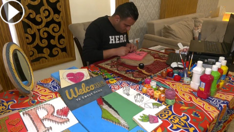 بالفيديو: فلسطيني يشكل لوحات فنية رائعة بالمسمار والخيط