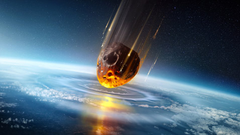 يصنع دمارا بأبسط الحالات.. ماذا يحدث إذا اصطدم كويكب بالأرض؟