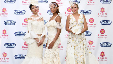  مسابقة فستان الزفاف من ورق التواليت... اليكم أغرب 10 مسابقات من حول العالم