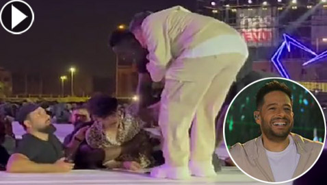 فيديو: حماقي في موقف محرج على المسرح.. كيف تصرف؟