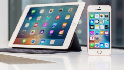 لمواجهة استنزاف بطارية آيفون وآيباد.. إليك هذا التحديث