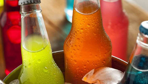 أضرار المشروبات الغازية في رمضان