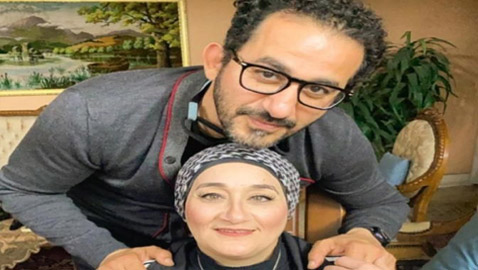 صور أحمد حلمي مع شقيقته والجمهور: 