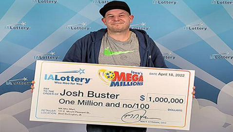 أمريكي يفوز بجائزة يانصيب بمليون دولار عن طريق الخطأ.. اعتقد أنه حلم!