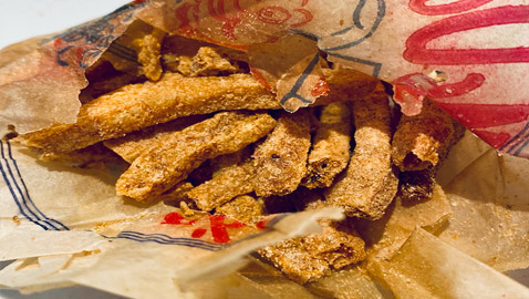 العثور على بطاطا مقلية عمرها 63 عاما.. واكتشاف مفاجأة مريبة!