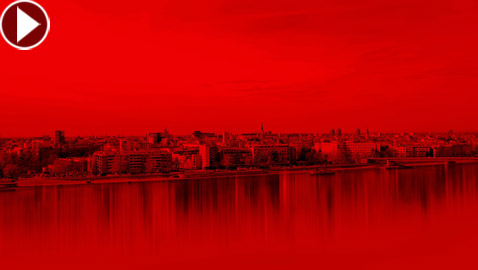 ظاهرة غريبة تثير الرعب في الصين.. فجأة تحولت السماء للون الأحمر!