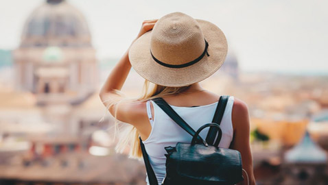 تجنبوا أبرز العادات السيئة خلال السفر